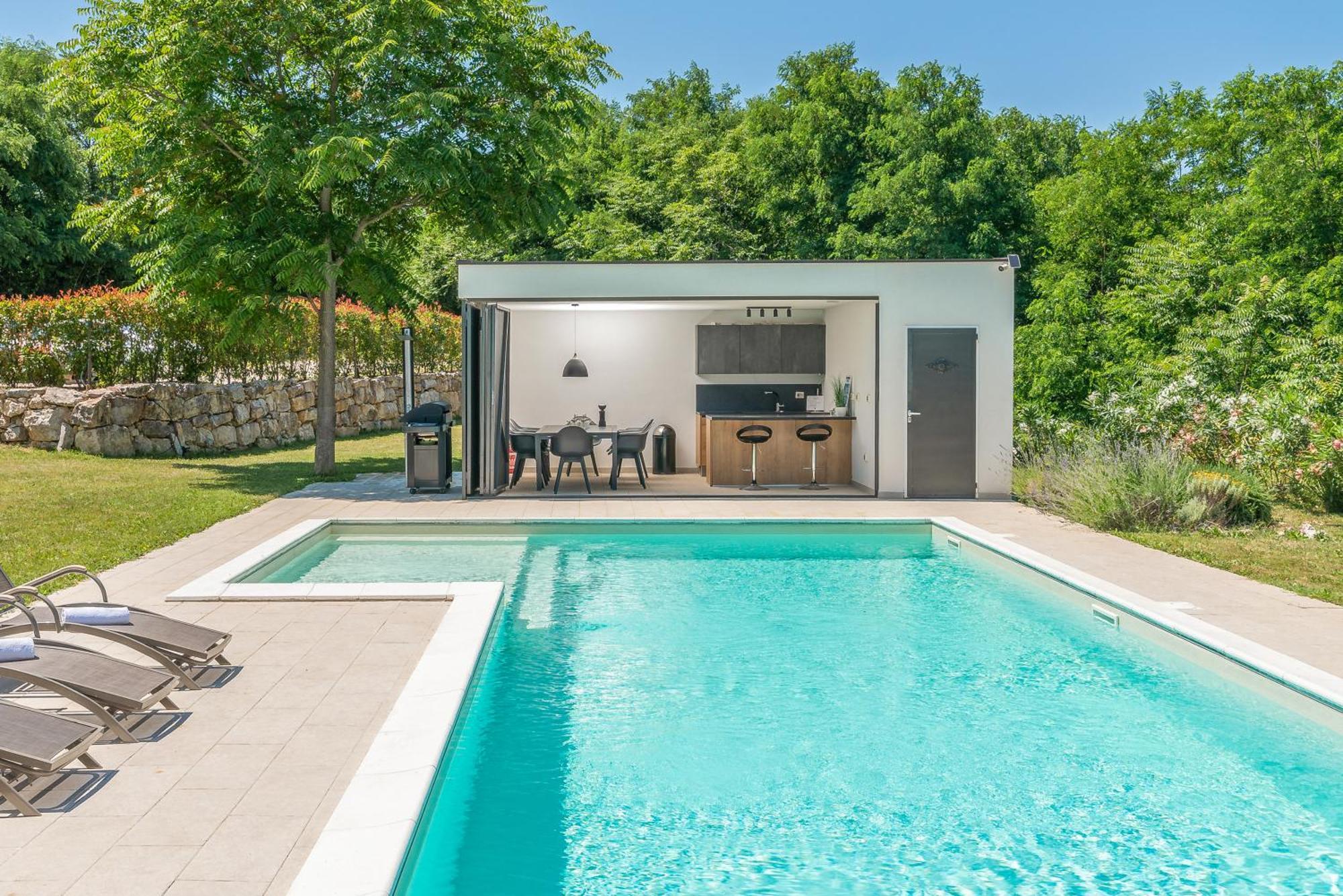 Villas Martincici With Large Pool グロジュニャン エクステリア 写真