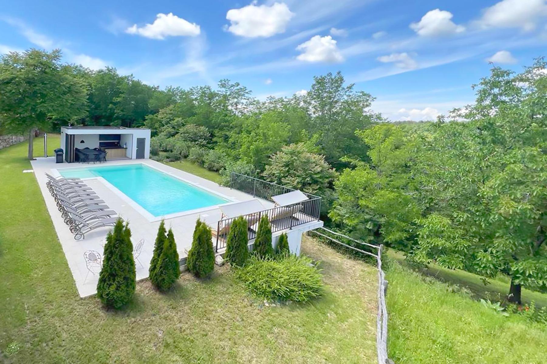 Villas Martincici With Large Pool グロジュニャン エクステリア 写真